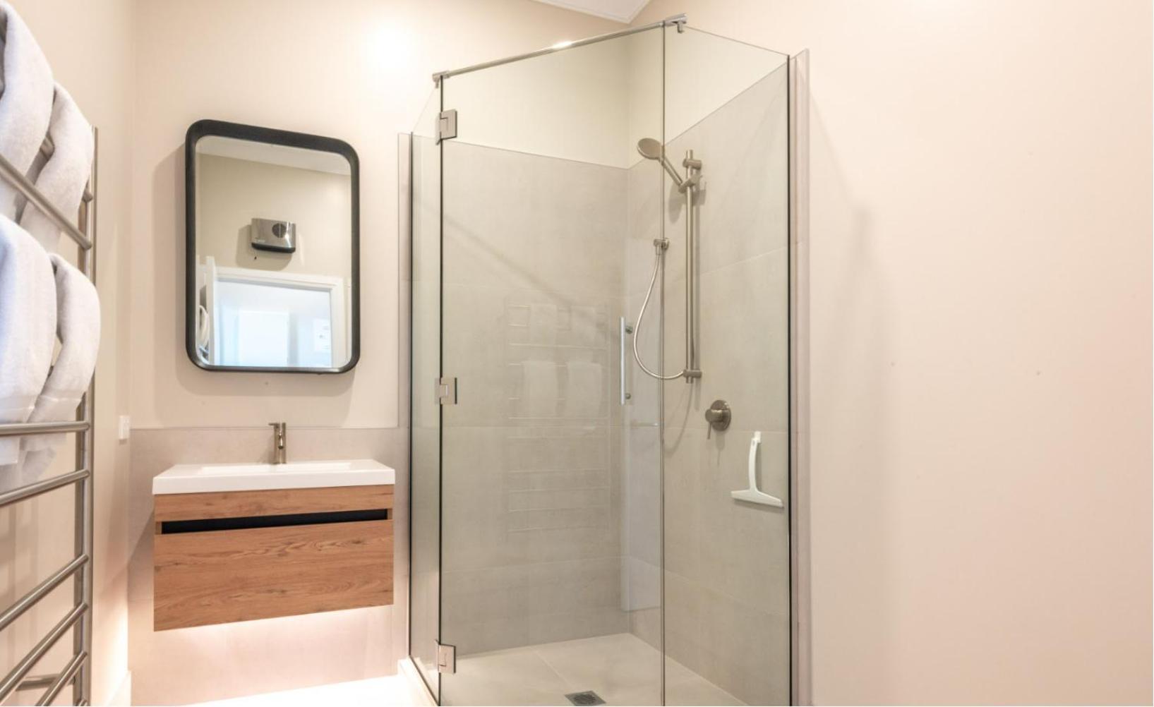 Kaiapoi Luxury Accommodation 2 - Bookahome Екстер'єр фото